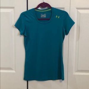 Under Armour Dry Fit Workout Shirt